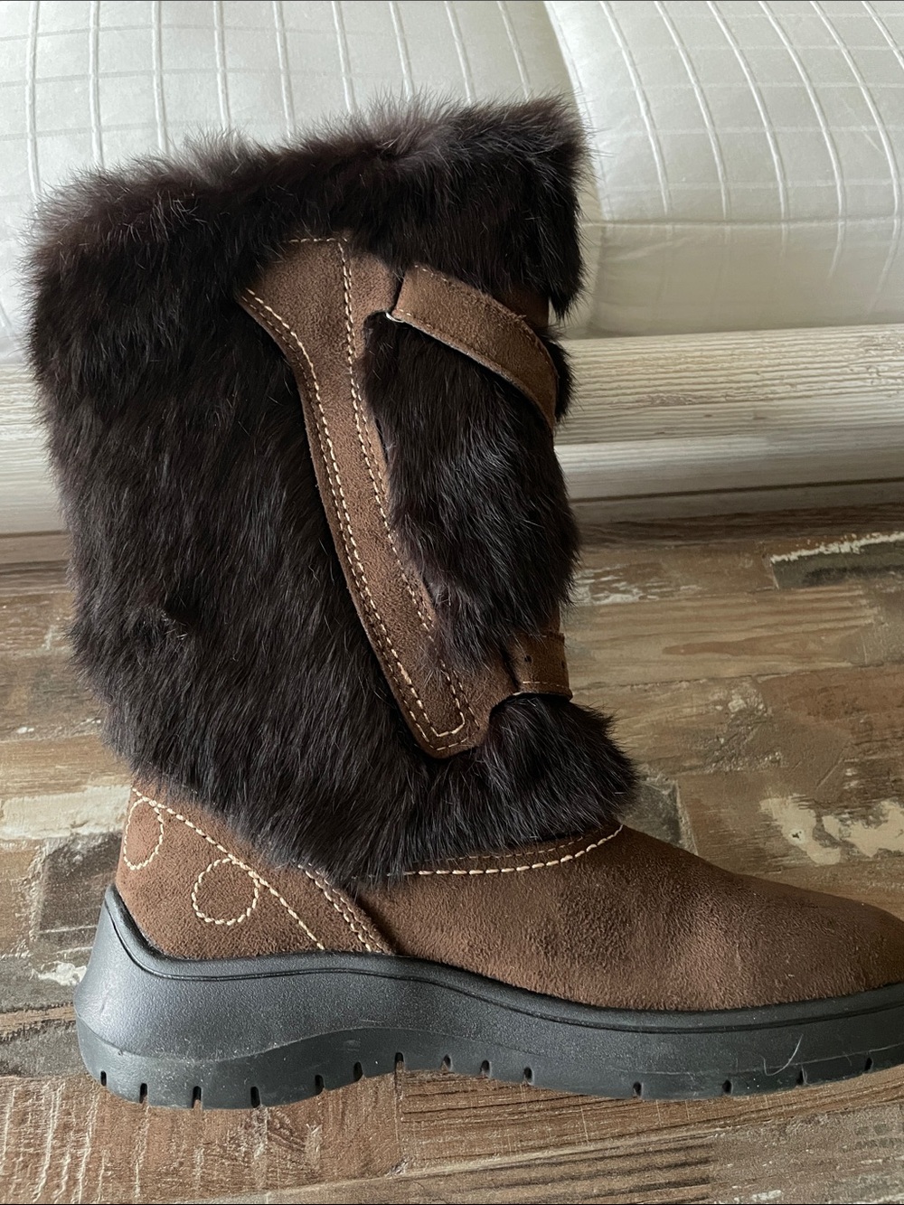 Ski Barn Rabbit Boots - Picture 9 of 10